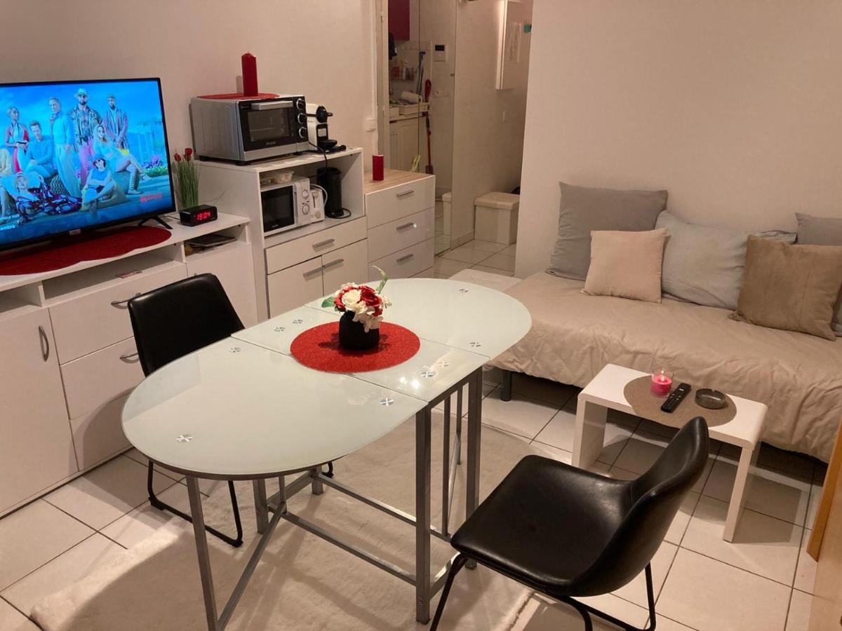 Studio Calme Et Eclaire Proche De Nation C Apartment ปารีส ภายนอก รูปภาพ